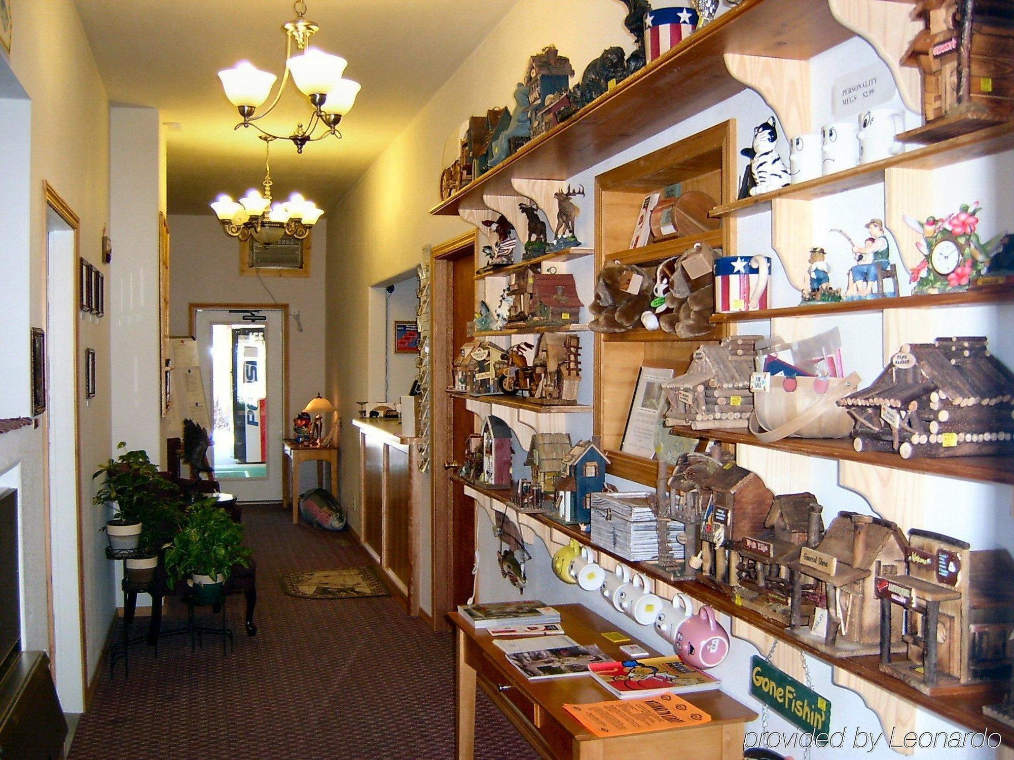 Caboose Motel Libby Dalaman gambar